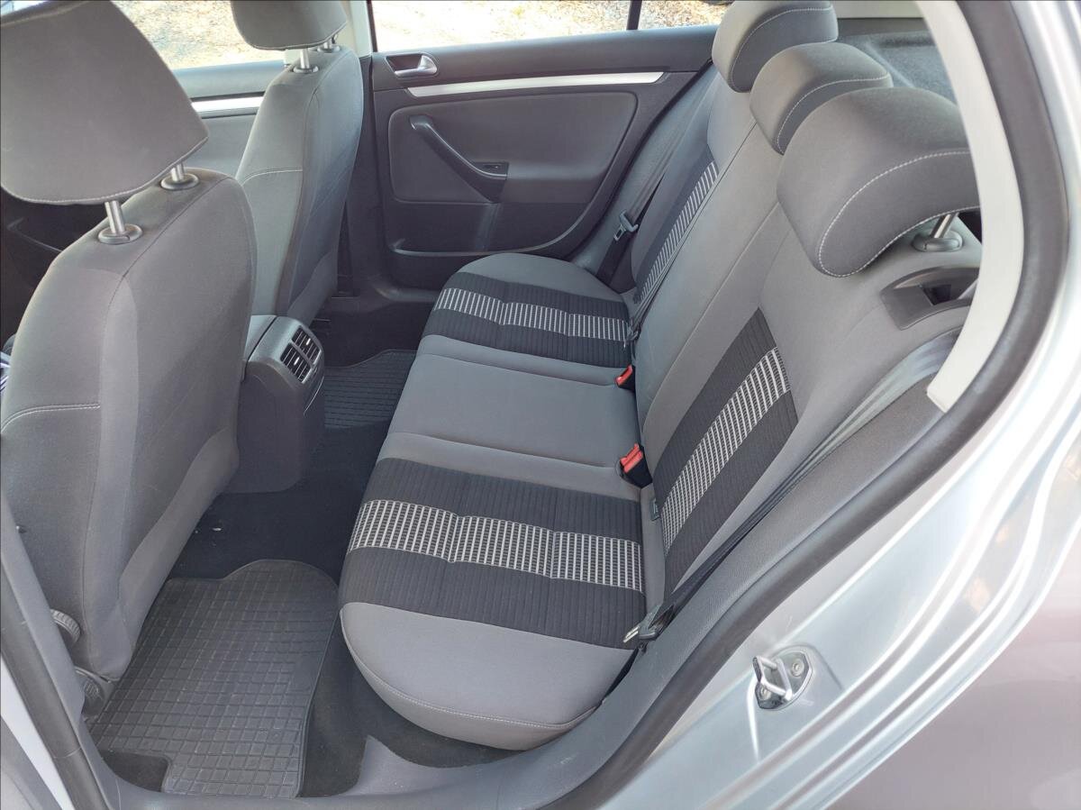 Volkswagen Golf Hatchback 1,4 l 59 kw