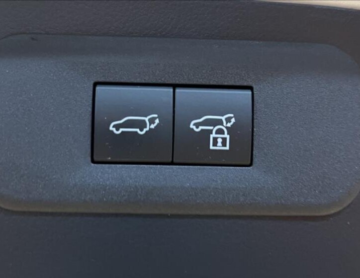 Lexus NX 350h SUV 2,5 l 179 kw