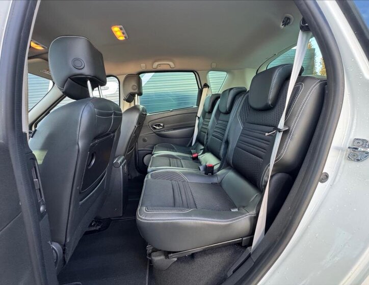 Renault Scénic MPV 1,2 l 97 kw