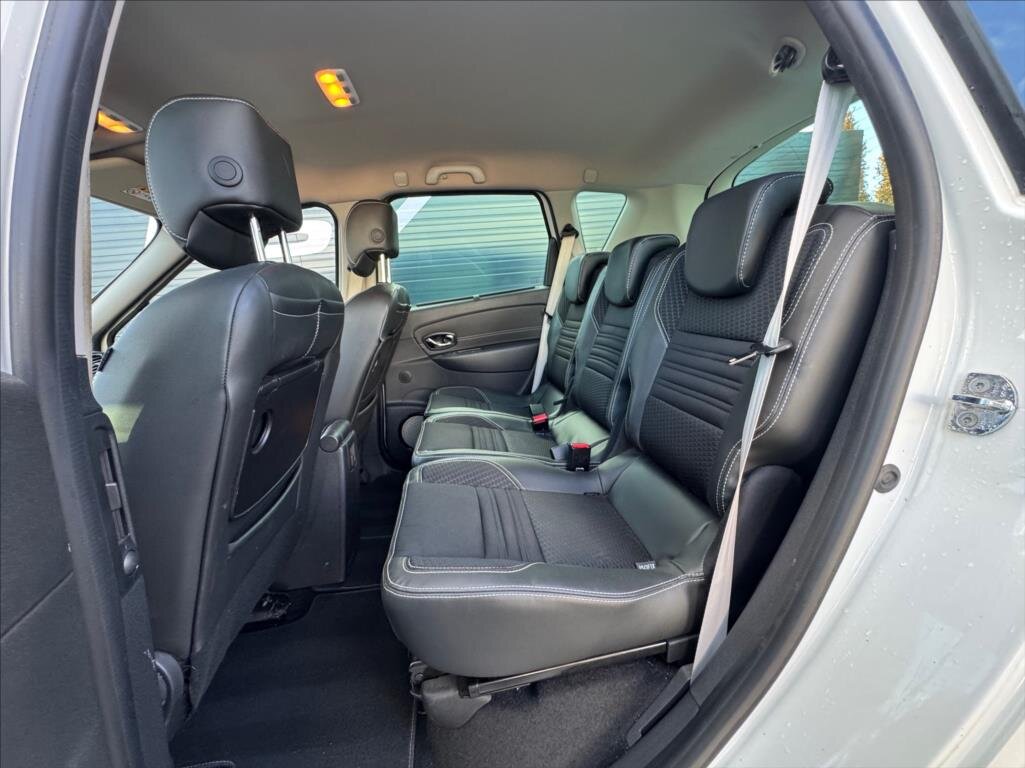 Renault Scénic MPV 1,2 l 97 kw