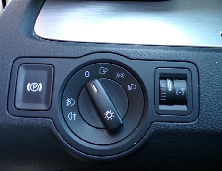 Volkswagen Passat Kombi 2,0 l 147 kw
