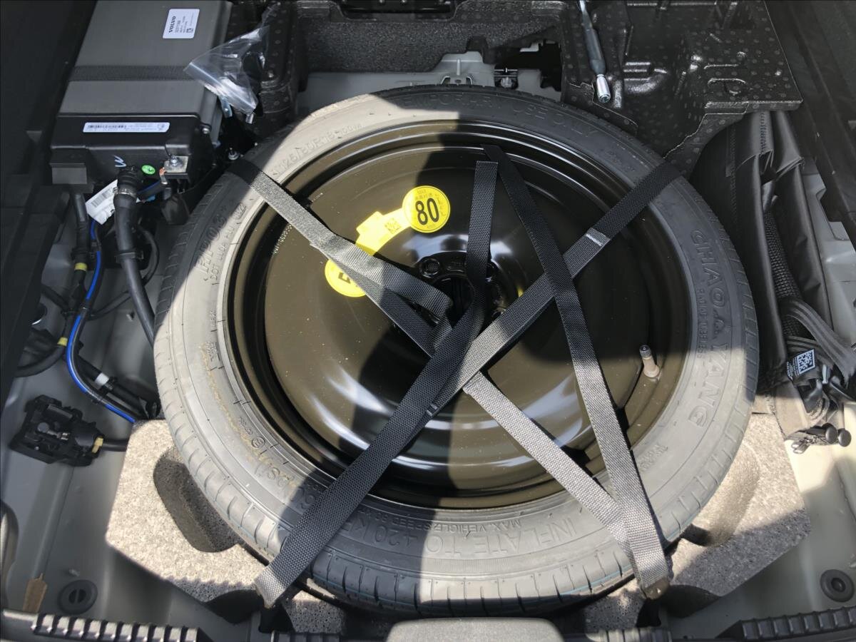 Volvo XC60 SUV / Terénní 2,0 l 145 kw