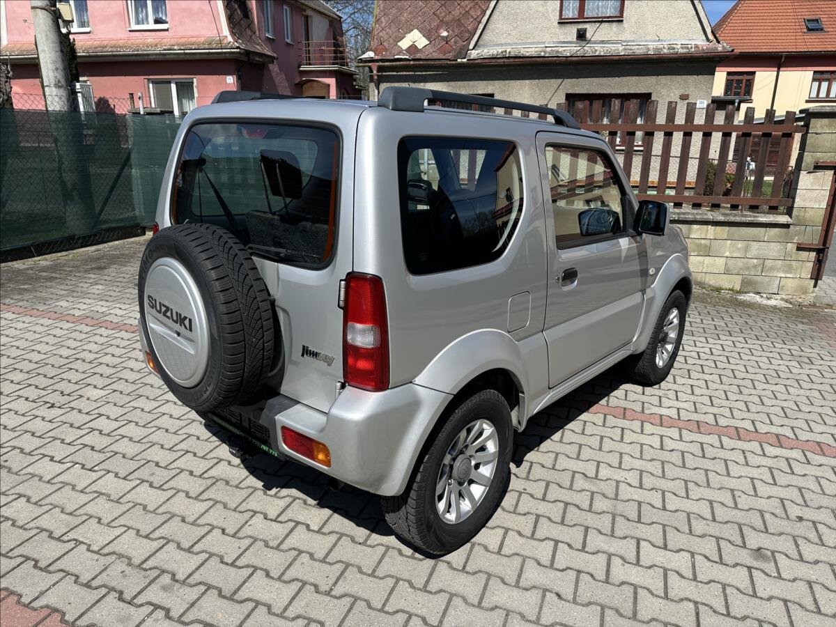 Suzuki Jimny SUV / Terénní 1,3 l 63 kw