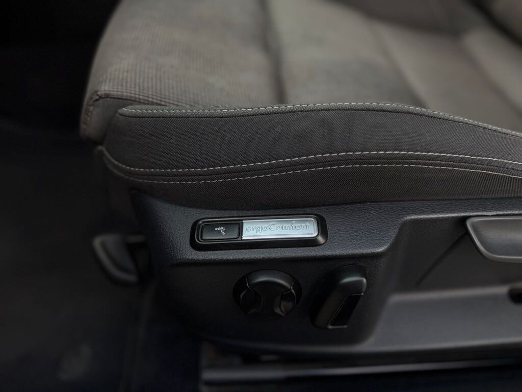 Volkswagen Passat Kombi 2,0 l 110 kw