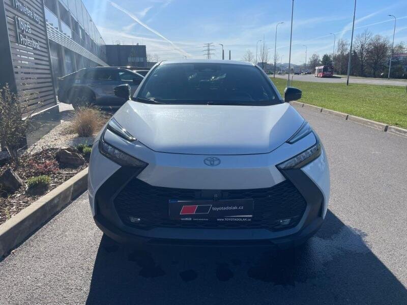 Toyota C-HR SUV / Terénní 2,0 l 112 kw