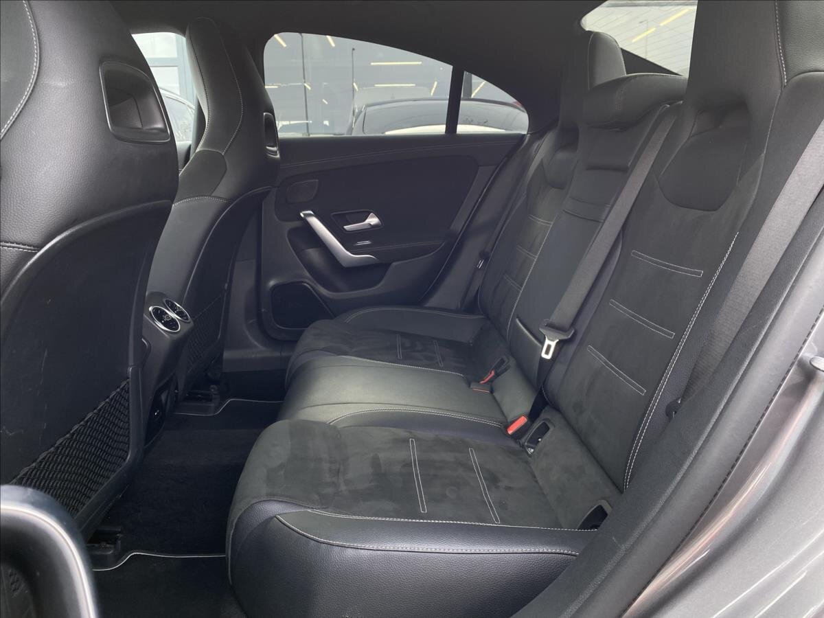 Mercedes-Benz CLA Kupé 1,3 l 118 kw