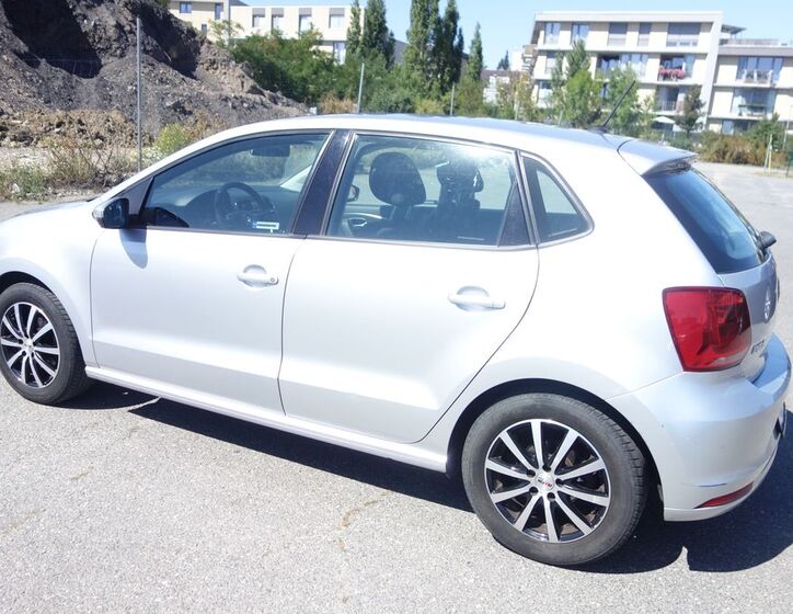 Volkswagen Polo 12