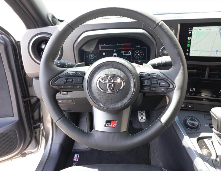Toyota GR Yaris Hatchback 1,6 l 206 kw