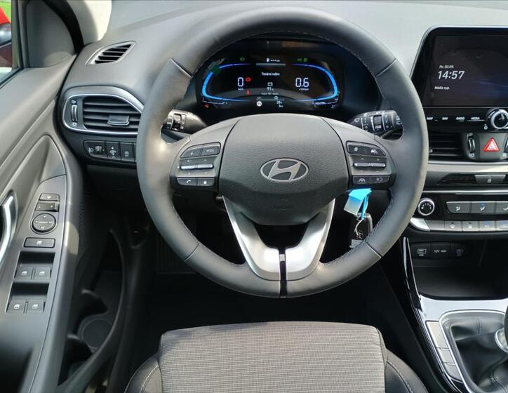Hyundai i30 5