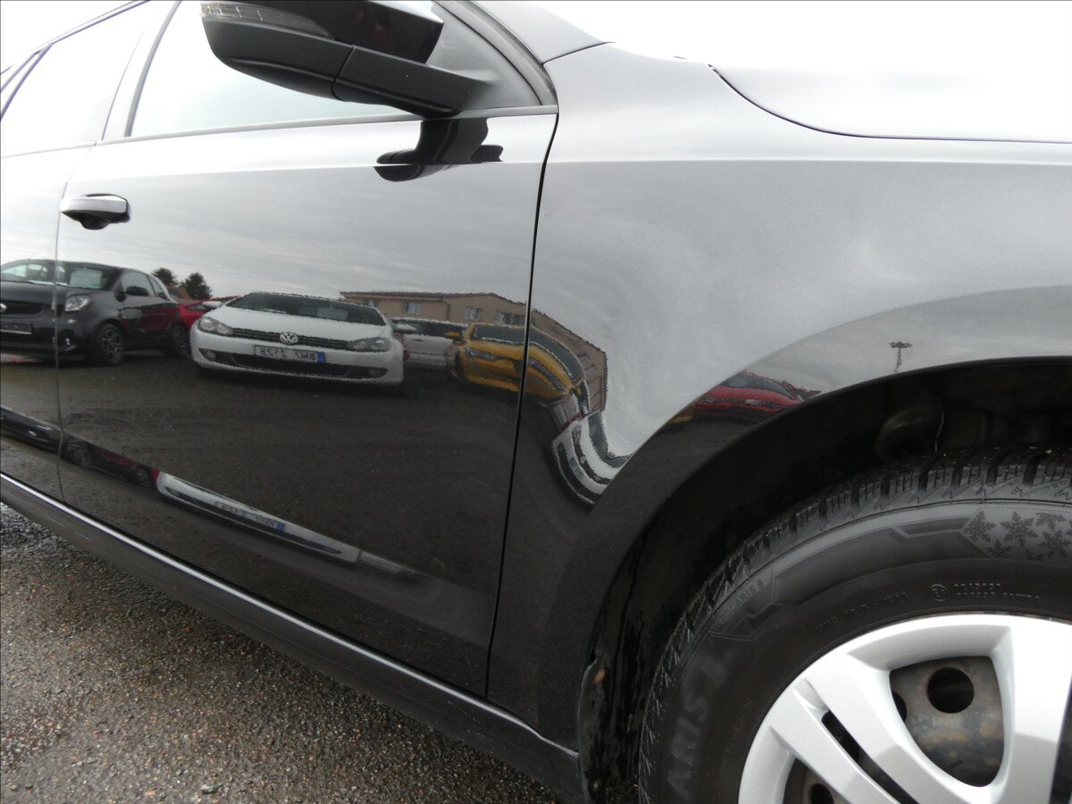 Škoda Octavia Kombi 1,6 l 77 kw