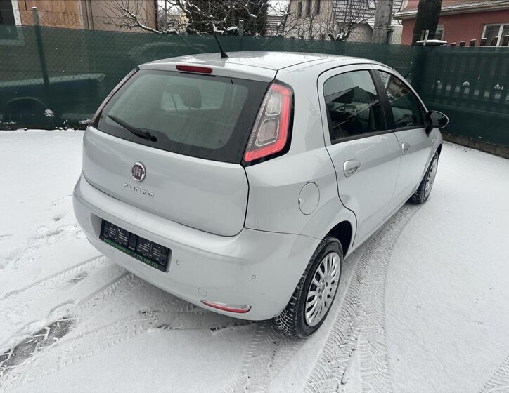 Fiat Punto Hatchback 1,4 l 57 kw