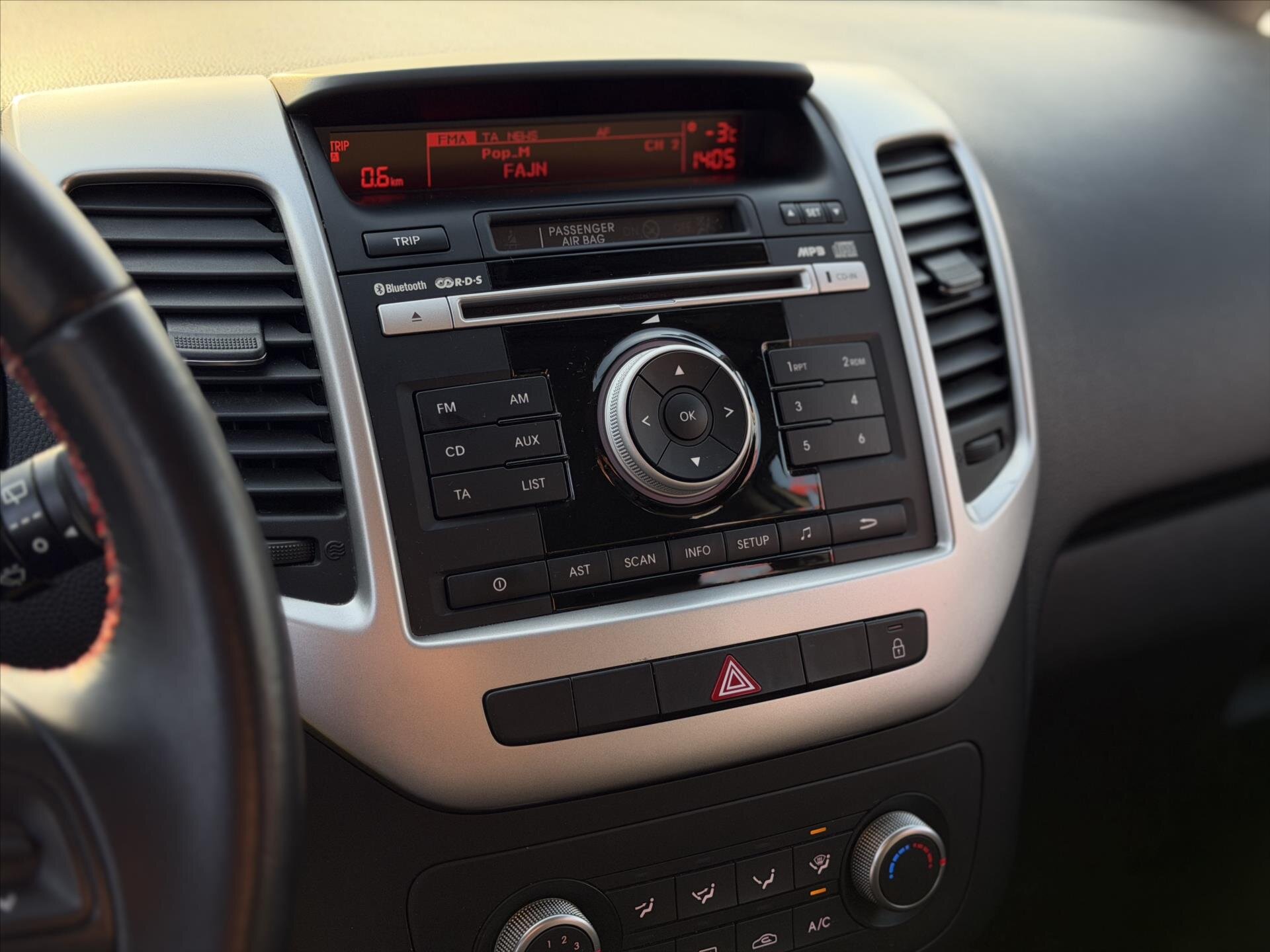 KIA Venga MPV 1,4 l 66 kw