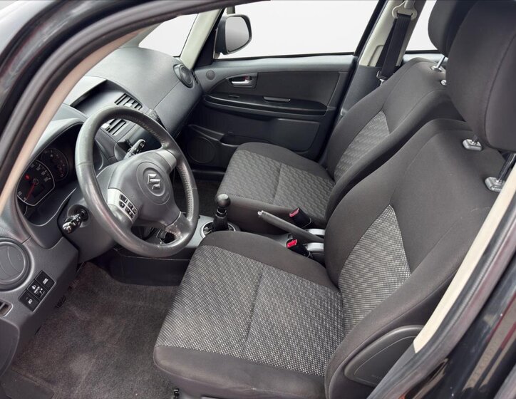 Suzuki SX4 SUV / Terénní 1,6 l 79 kw