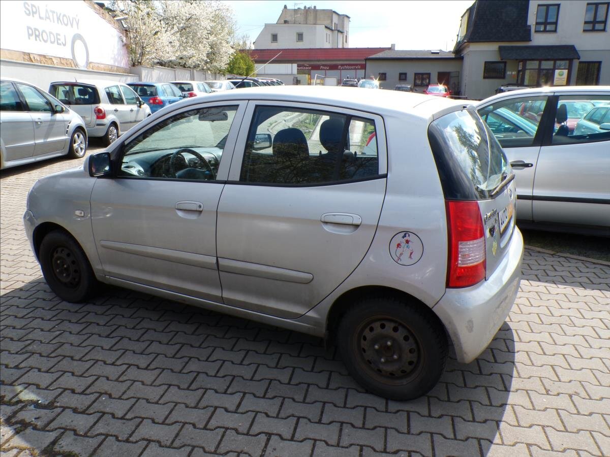 KIA Picanto Kombi 1,1 l 48 kw