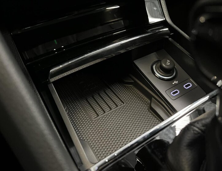 Škoda Karoq SUV / Terénní 1,5 l 110 kw