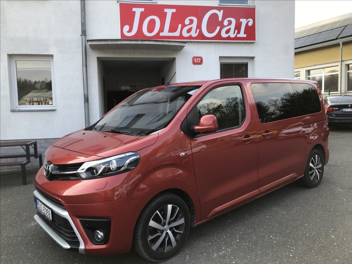 Toyota ProAce Kombi 2,0 l 110 kw