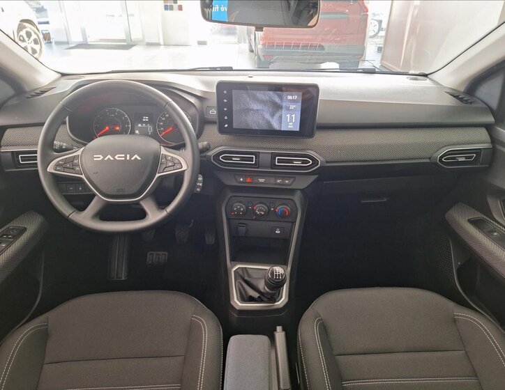 Dacia Sandero Hatchback 999,0 74 kw