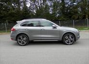 Porsche Cayenne 10