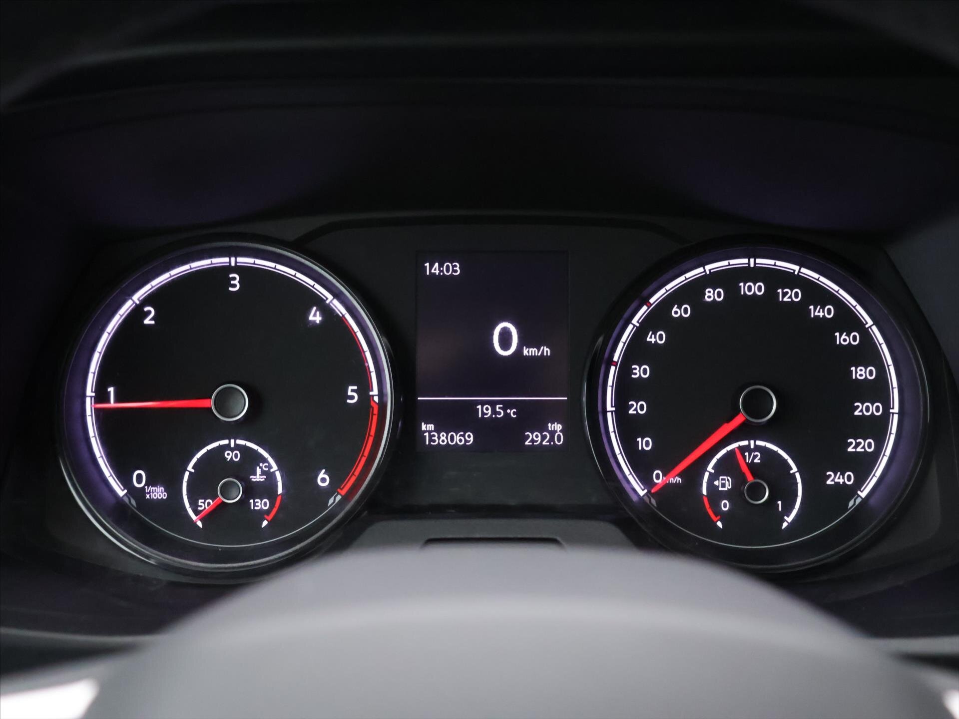 Volkswagen Transporter Kombi 2,0 l 81 kw