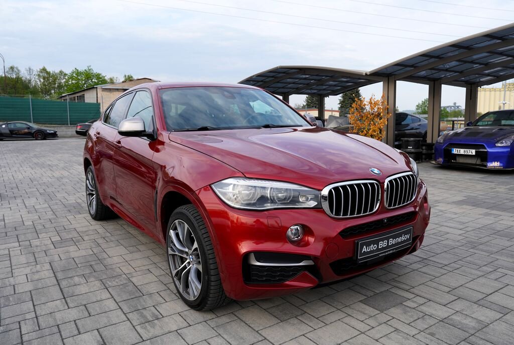 BMW X6 SUV / Terénní 3,0 l 280 kw