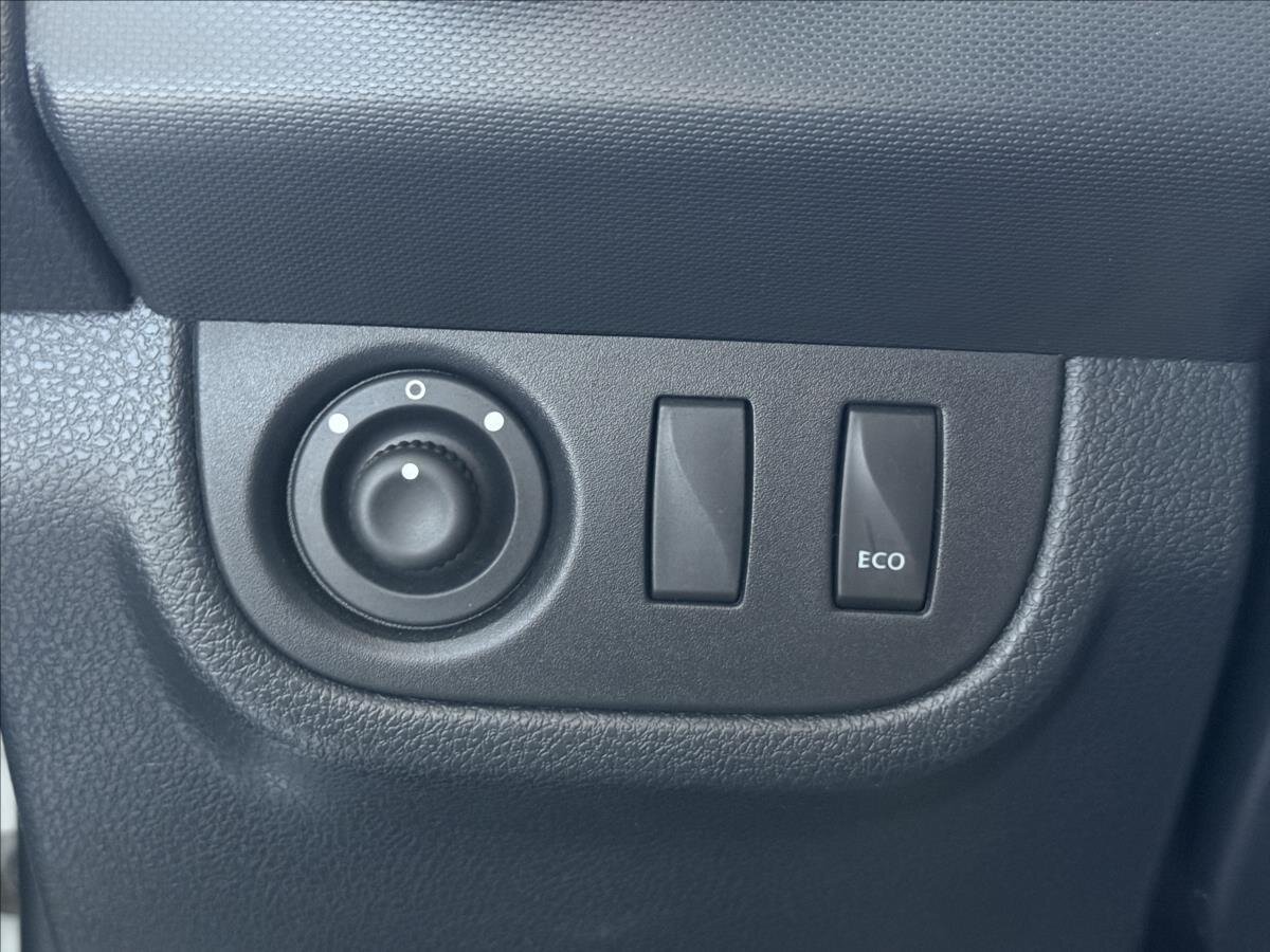 Dacia Sandero Hatchback 898,0 66 kw