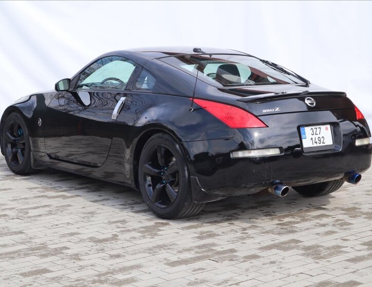 Nissan 350 Z Kupé 3,5 l 206 kw