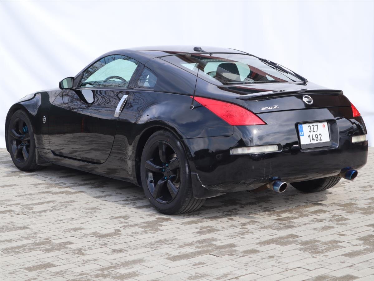 Nissan 350 Z Kupé 3,5 l 206 kw