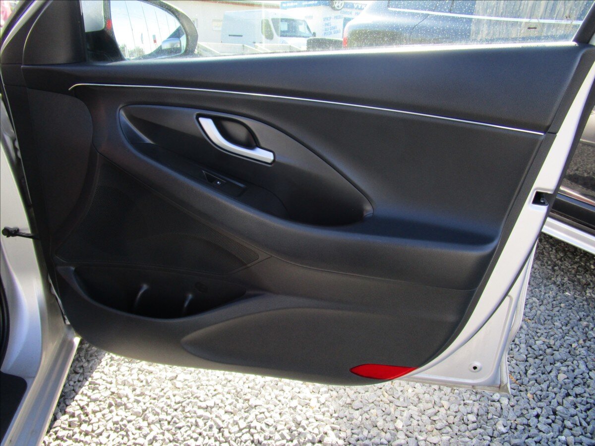 Hyundai i30 Kombi 1,6 l 81 kw