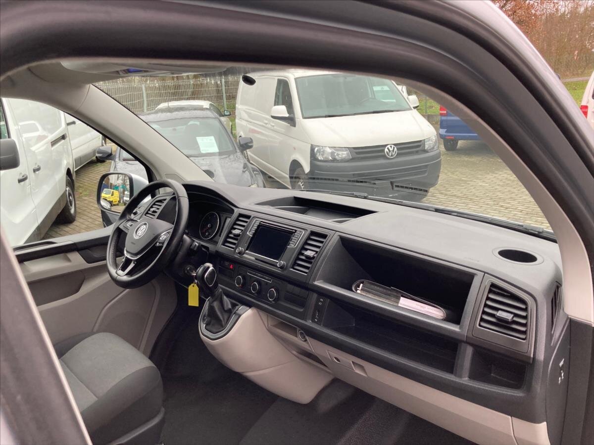 Volkswagen Transporter Kombi 2,0 l 110 kw