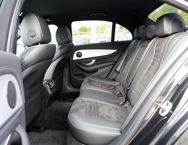 Mercedes-Benz Třídy E Sedan 2,0 l 145 kw