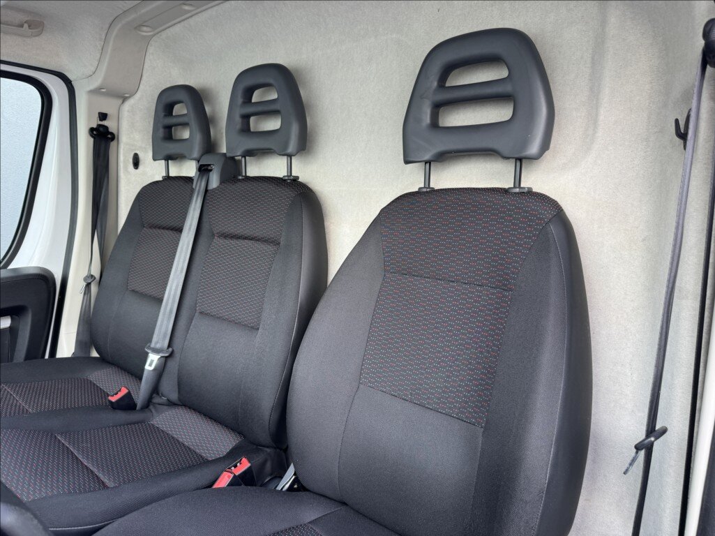 Peugeot Boxer Skříň 2,2 l 103 kw