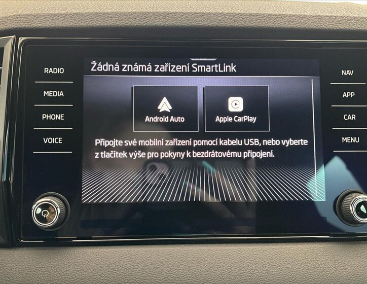 Škoda Karoq SUV / Terénní 1,5 l 110 kw