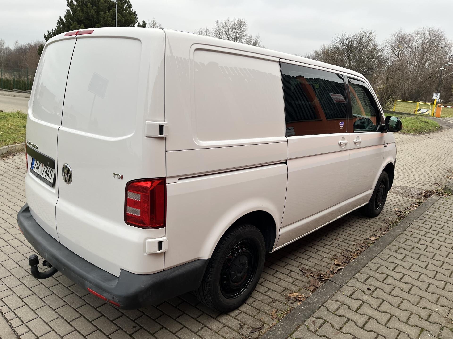 Volkswagen Transporter Kombi 2,0 l 110 kw