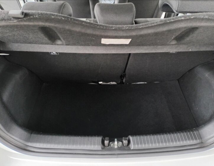 Hyundai i10 Hatchback 998,0 49 kw