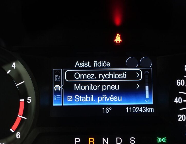 Ford S-MAX MPV 2,0 l 110 kw