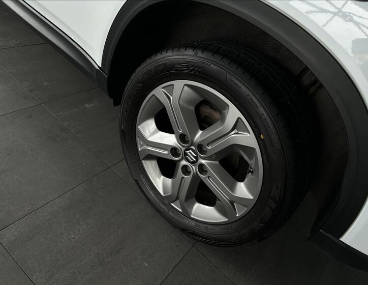 Suzuki Vitara 26