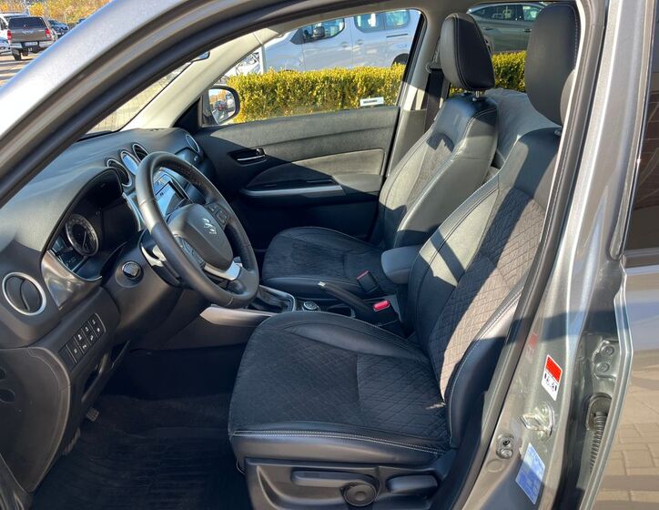Suzuki Vitara 13