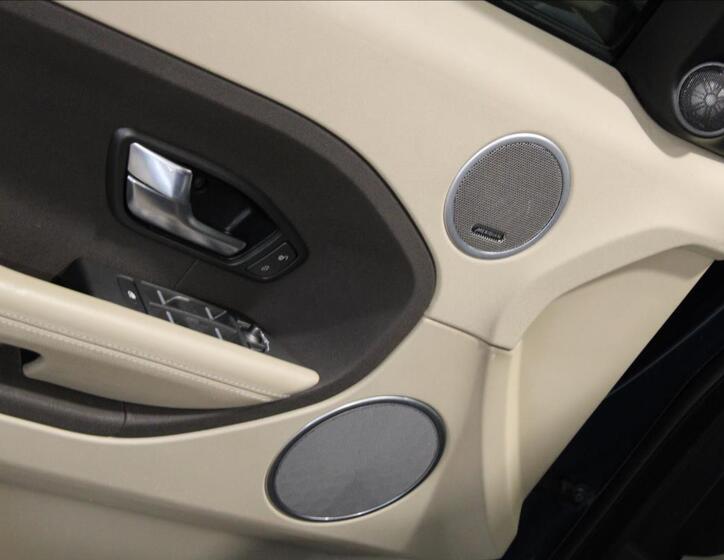 Land Rover Range Rover Evoque 11