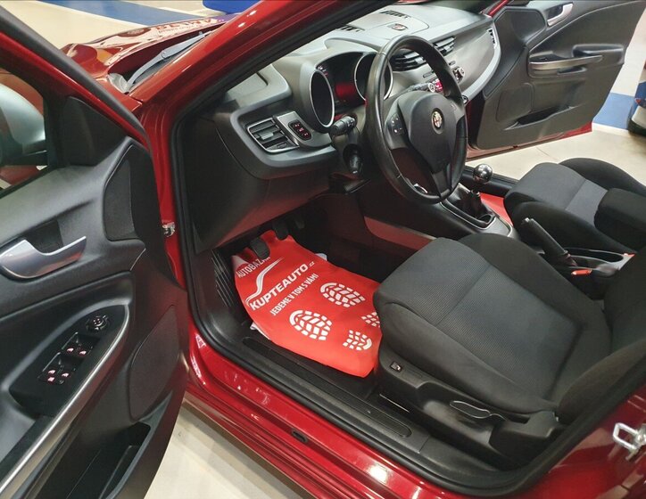 Alfa Romeo Giulietta Kombi 2,0 l 103 kw