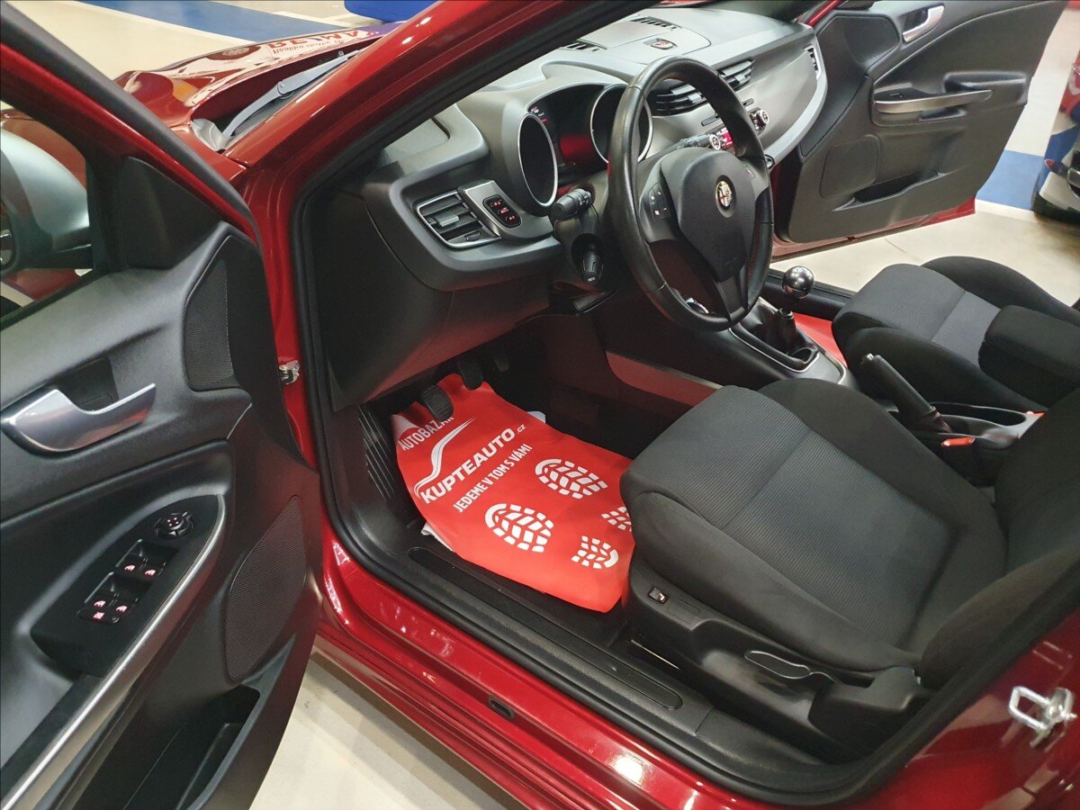 Alfa Romeo Giulietta Kombi 2,0 l 103 kw