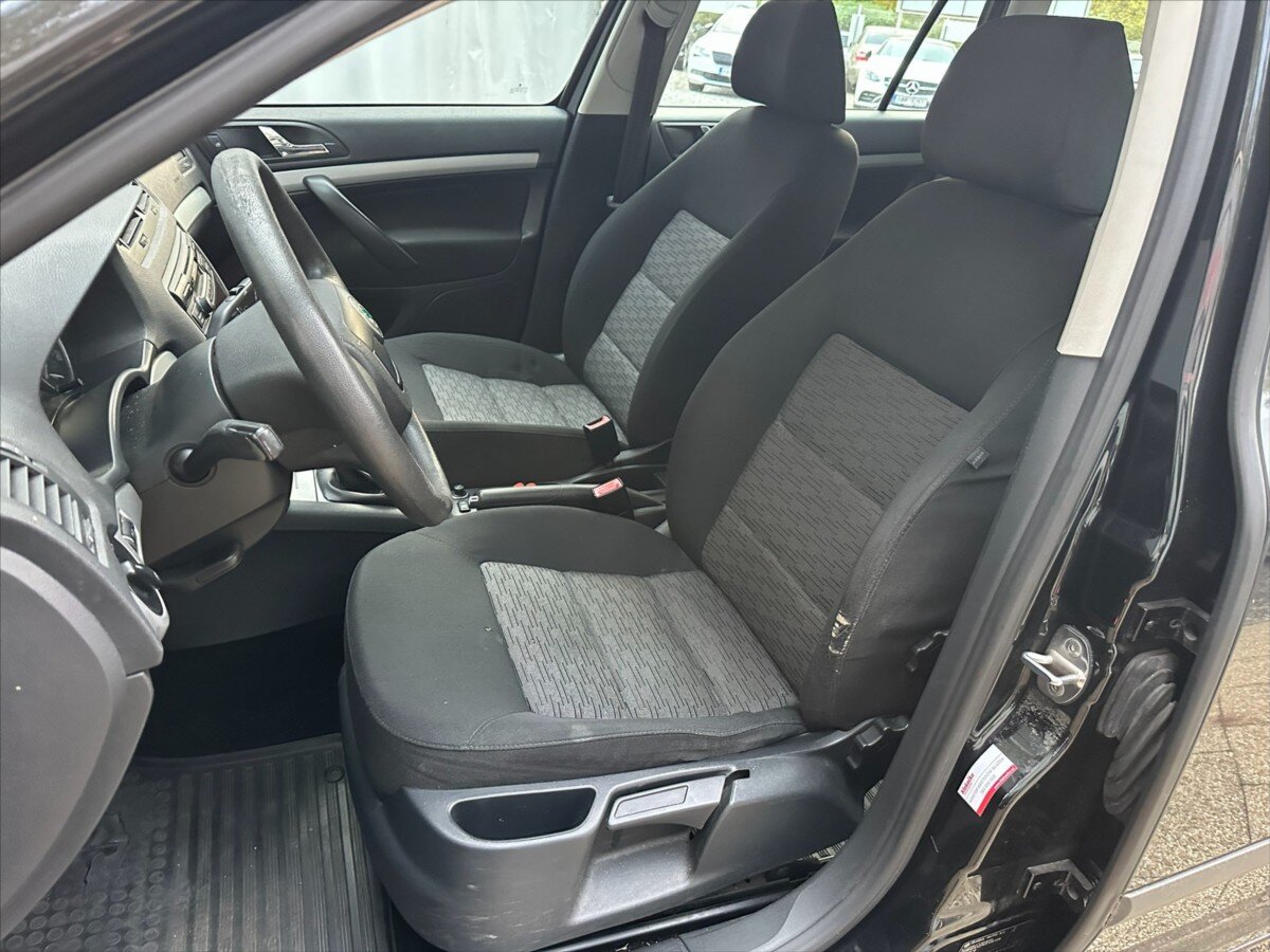 Škoda Octavia Kombi 2,0 l 103 kw