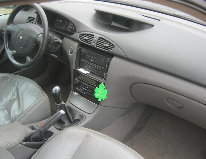 Renault Laguna Hatchback 1,8 l 86 kw