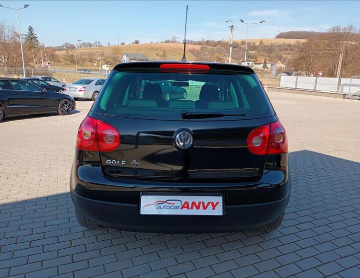 Volkswagen Golf Hatchback 1,4 l 59 kw