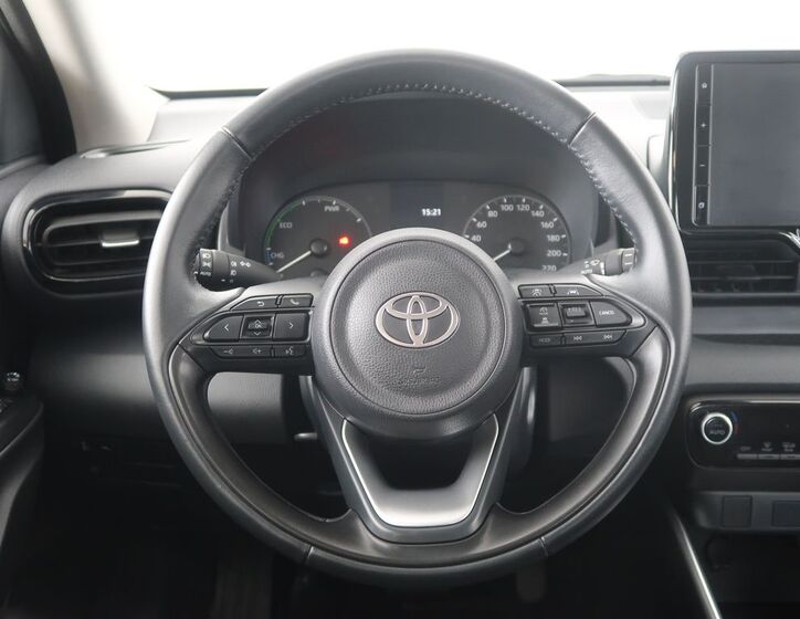 Toyota Yaris 17