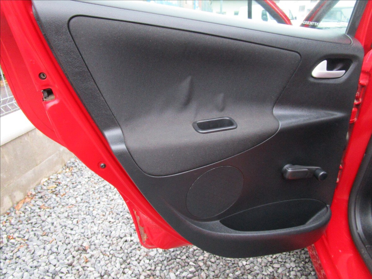 Peugeot 207 Kombi 1,4 l 54 kw