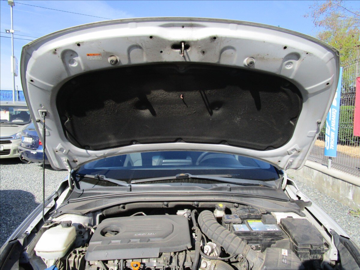 Hyundai i30 Kombi 1,6 l 81 kw