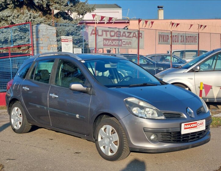 Renault Clio Kombi 1,1 l 74 kw