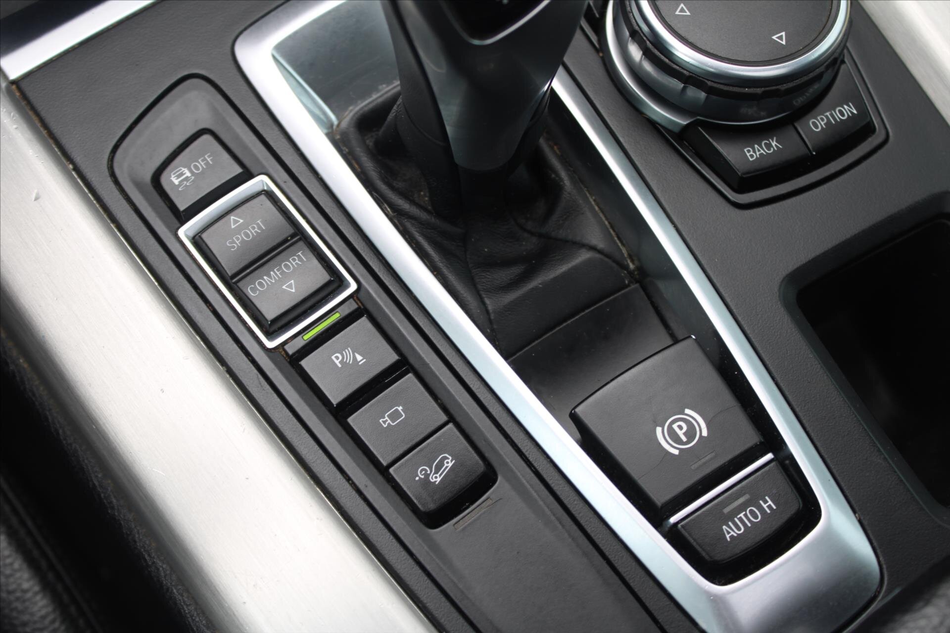 BMW X5 SUV / Terénní 3,0 l 280 kw