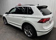 Volkswagen Tiguan 6