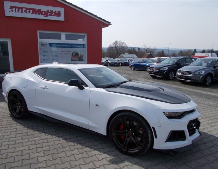 Chevrolet Camaro Kupé 6,2 l 339 kw